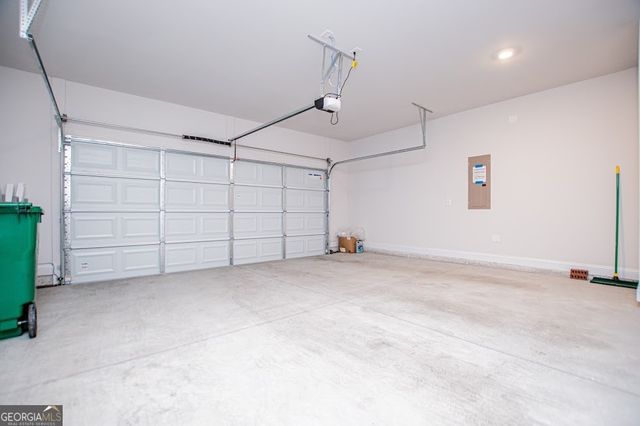 205 Vineyard Walk, Carrollton, GA 30117