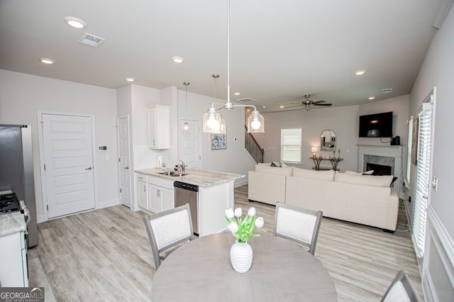 205 Vineyard Walk, Carrollton, GA 30117