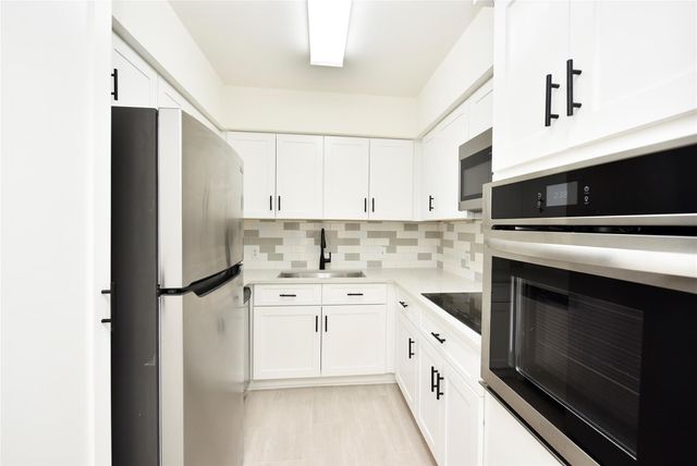 2600 Bellefontaine Street A21, Houston, TX 77025