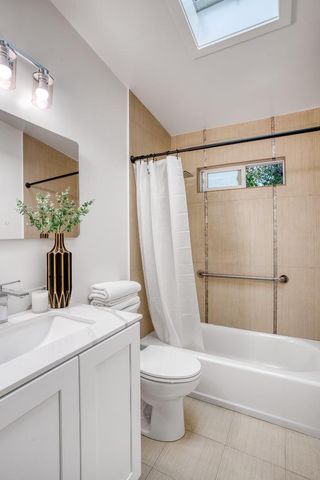 2035 Jackson Street, Santa Clara, CA 95050