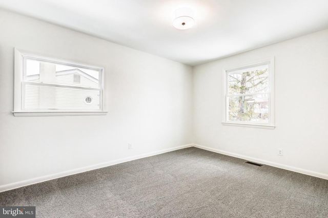 218 COLONIAL DR, Warminster, PA 18974