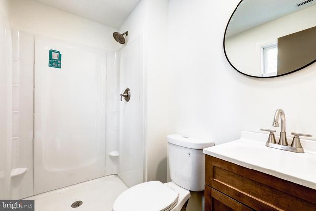 218 COLONIAL DR, Warminster, PA 18974