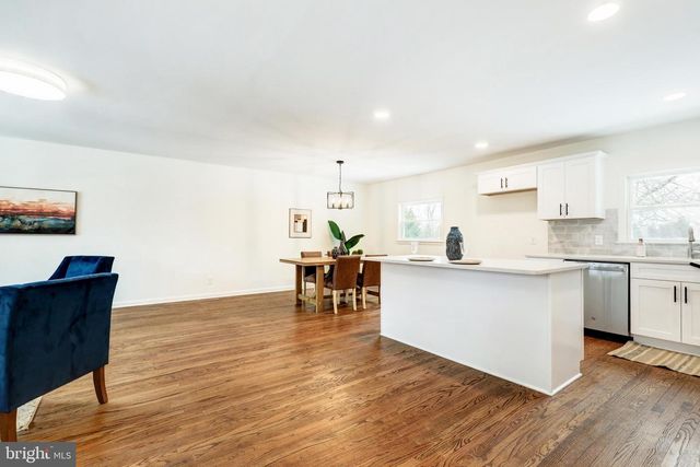 218 COLONIAL DR, Warminster, PA 18974