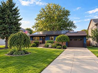 39245 Lakeshore Drive, Harrison Twp, MI 48045