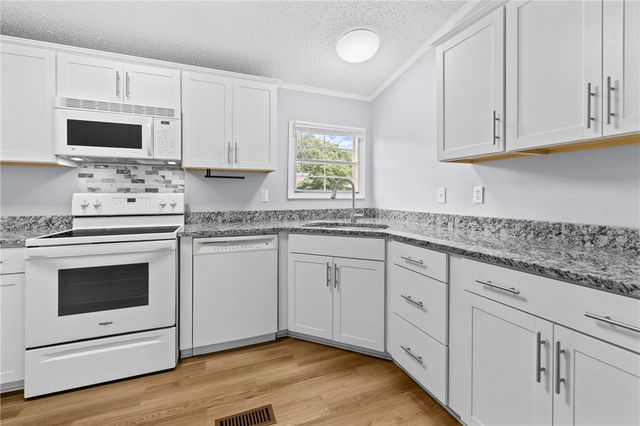 503 Mulliken Road, Central, SC 29630