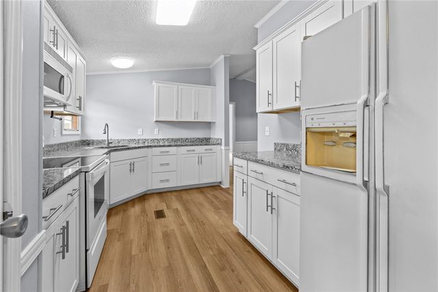 503 Mulliken Road, Central, SC 29630