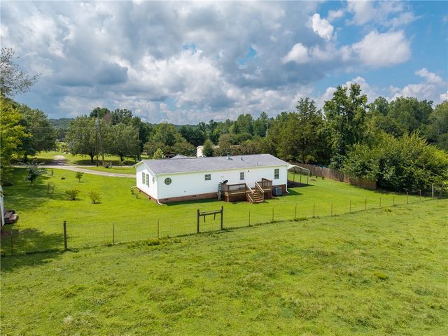 503 Mulliken Road, Central, SC 29630