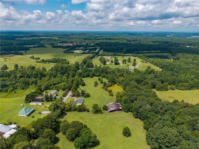 503 Mulliken Road, Central, SC 29630