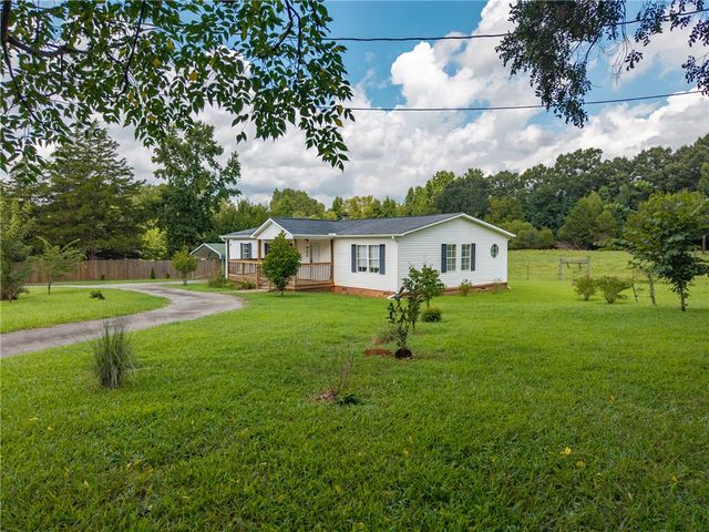 503 Mulliken Road, Central, SC 29630