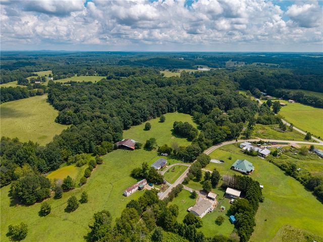 503 Mulliken Road, Central, SC 29630