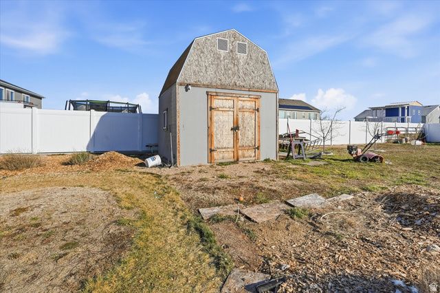 3842 S 5675 W, Hooper, UT 84315