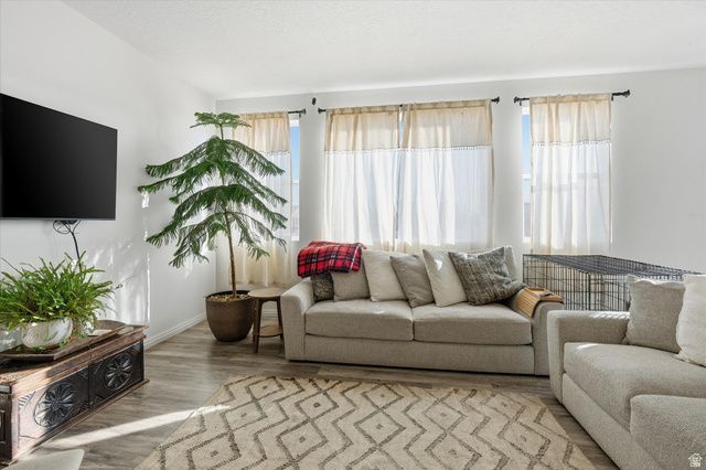 3842 S 5675 W, Hooper, UT 84315