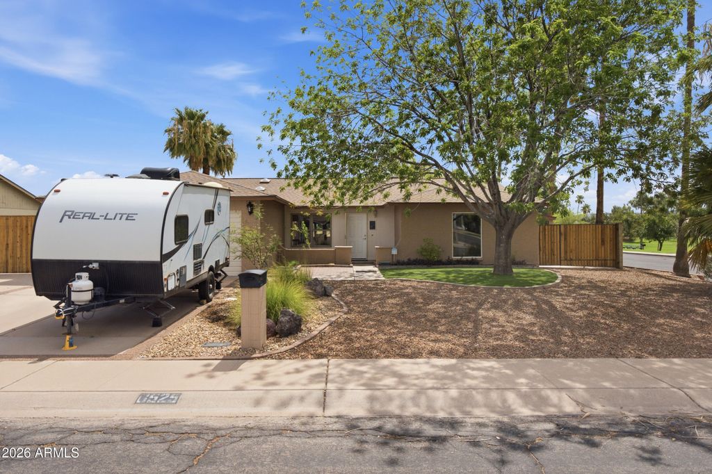 6525 S Wilson Street, Tempe, AZ 85283 — exterior