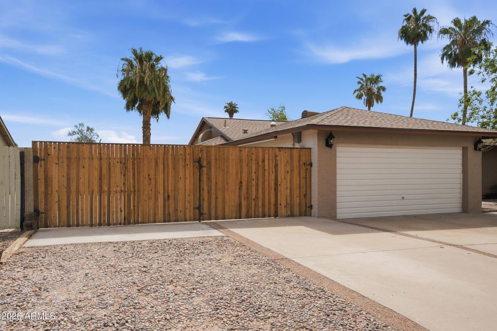 6525 S Wilson Street, Tempe, AZ 85283 — photo 2