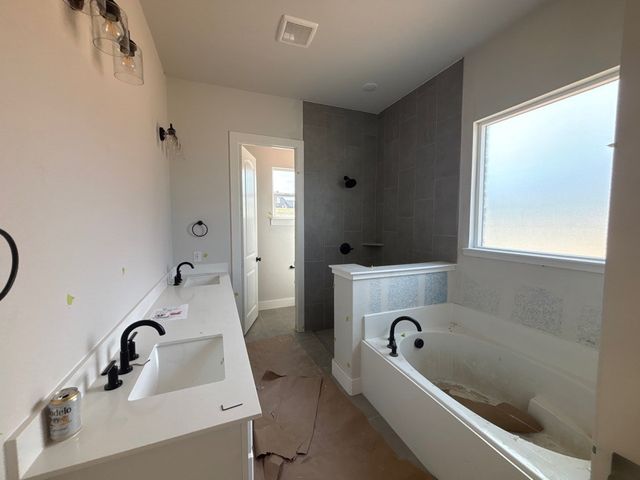 701 Water Side Drive, Van Alstyne, TX 75495