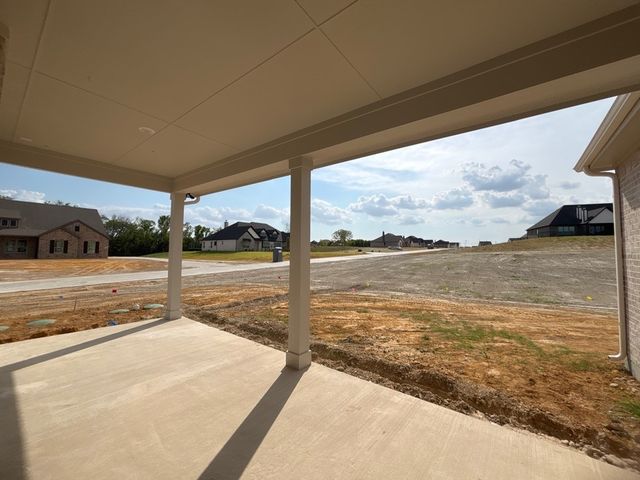 701 Water Side Drive, Van Alstyne, TX 75495