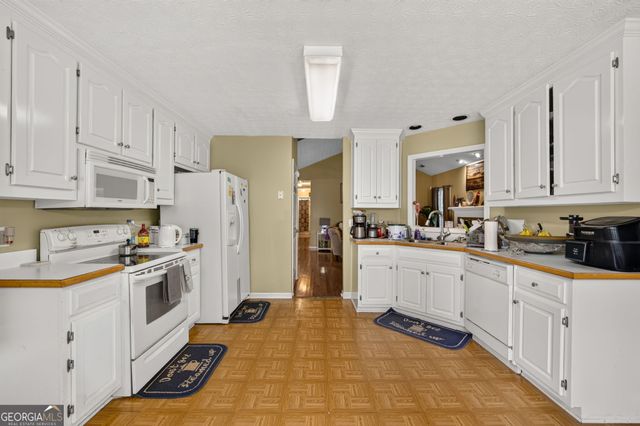 115 Hamilton Drive, Newnan, GA 30263