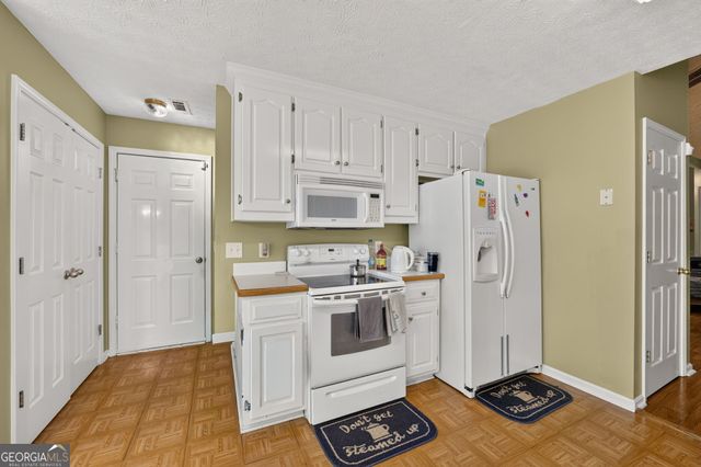 115 Hamilton Drive, Newnan, GA 30263