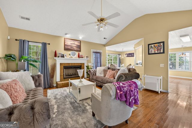 115 Hamilton Drive, Newnan, GA 30263