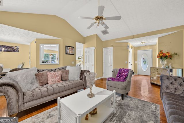 115 Hamilton Drive, Newnan, GA 30263