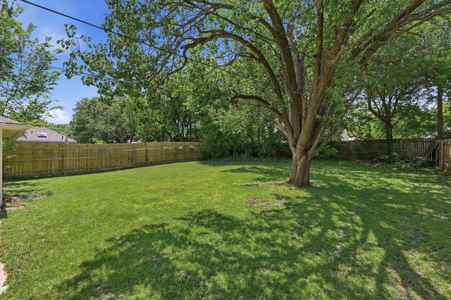 2616 Carten Street, Fort Worth, TX 76112