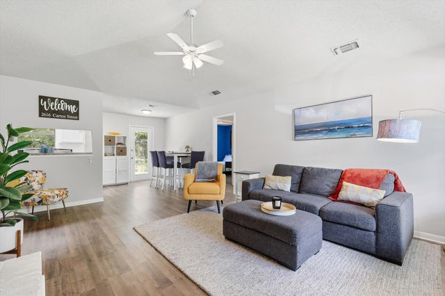 2616 Carten Street, Fort Worth, TX 76112