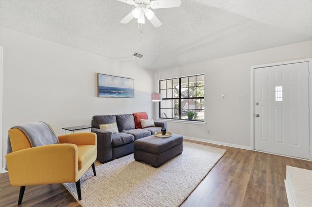 2616 Carten Street, Fort Worth, TX 76112