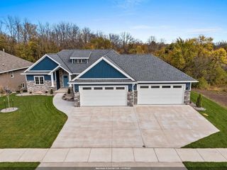 2534 N STELLITA CIRCLE, De Pere, WI 54115