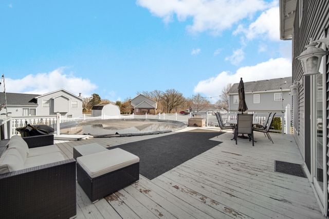 608 Dakota Drive, Lowell, IN 46356
