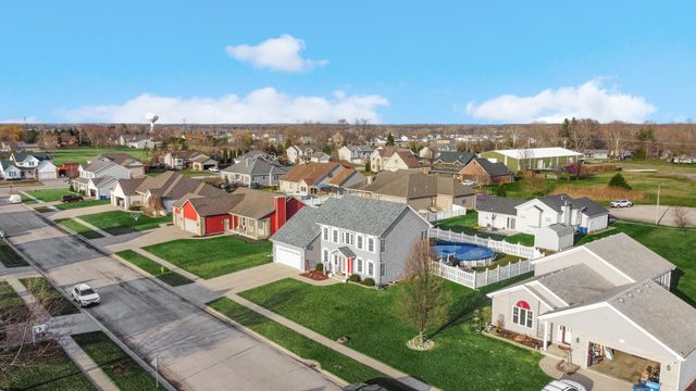 608 Dakota Drive, Lowell, IN 46356