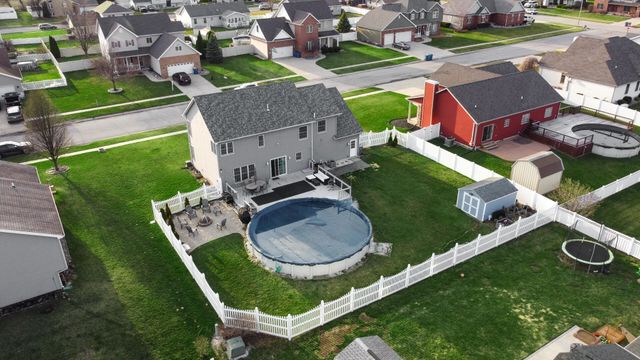608 Dakota Drive, Lowell, IN 46356
