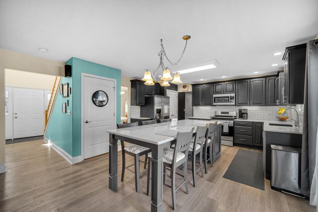 608 Dakota Drive, Lowell, IN 46356
