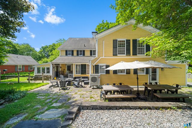 45 Huntington Avenue, Norwich, CT 06360