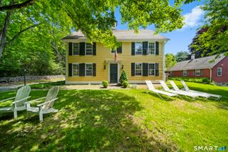 45 Huntington Avenue, Norwich, CT 06360