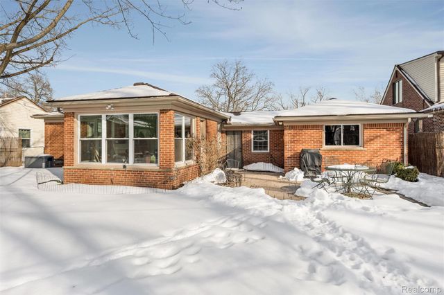 3115 Benjamin Avenue, Royal Oak, MI 48073