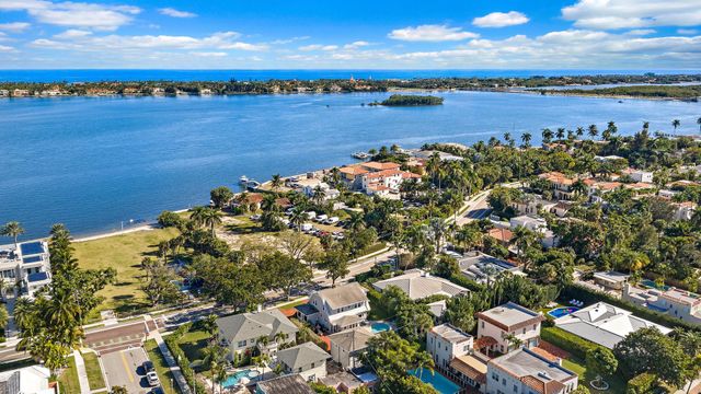 3109 Washington Road, West Palm Beach, FL 33405