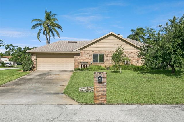 4 BASS LAKE DRIVE, Debary, FL 32713
