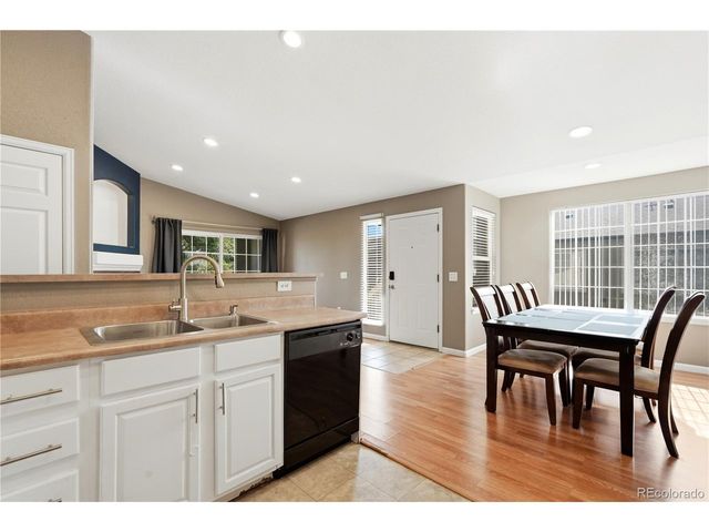10070 E Carolina Dr 202, Denver, CO 80247