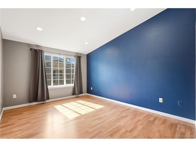 10070 E Carolina Dr 202, Denver, CO 80247