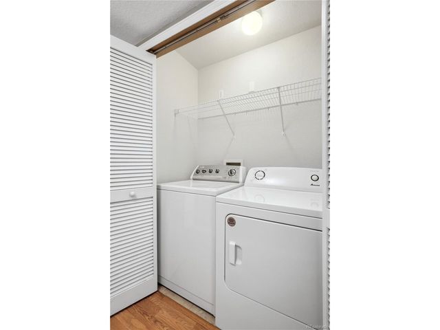 10070 E Carolina Dr 202, Denver, CO 80247