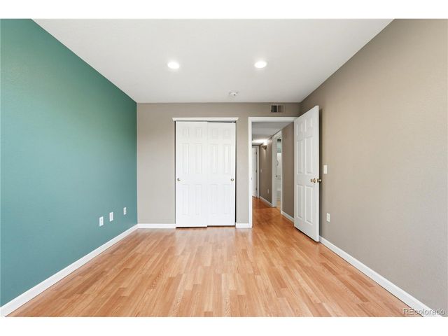10070 E Carolina Dr 202, Denver, CO 80247