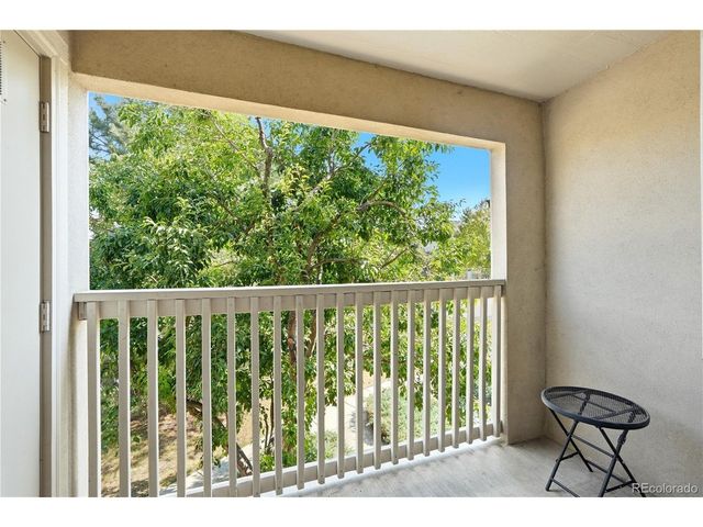 10070 E Carolina Dr 202, Denver, CO 80247