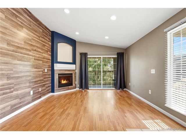 10070 E Carolina Dr 202, Denver, CO 80247