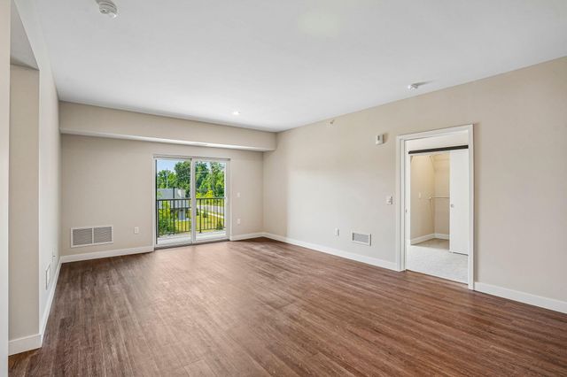 2645 Burton Road 3-3, Ann Arbor, MI 48104