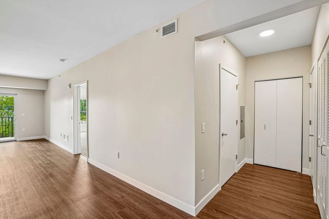 2645 Burton Road 3-3, Ann Arbor, MI 48104
