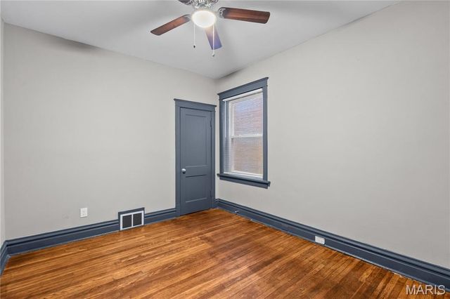 4040 Shreve Avenue A, St Louis, MO 63115