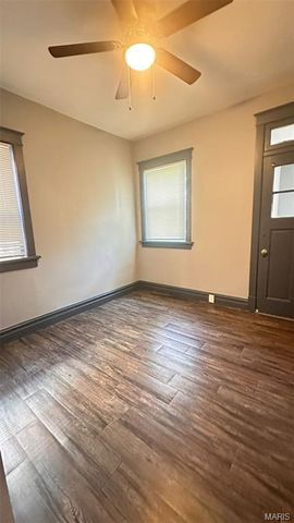 4040 Shreve Avenue A, St Louis, MO 63115