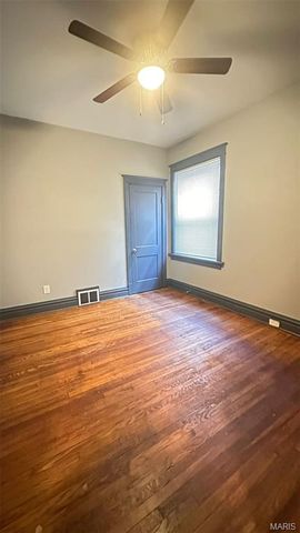 4040 Shreve Avenue A, St Louis, MO 63115