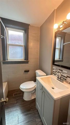 4040 Shreve Avenue A, St Louis, MO 63115