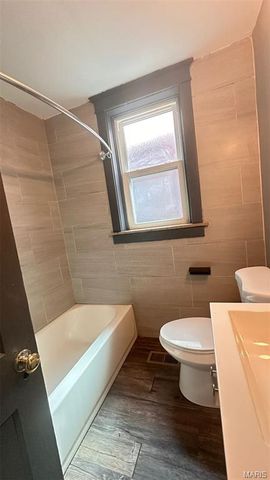 4040 Shreve Avenue A, St Louis, MO 63115